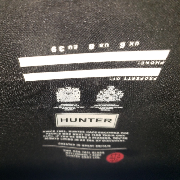 Hunter- tall black boots size 8 - Picture 2 of 3